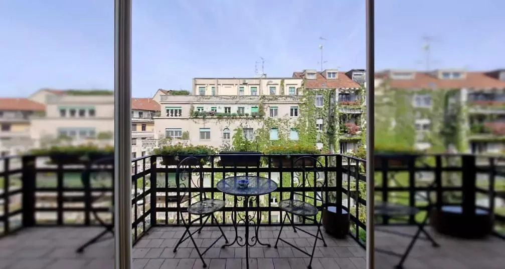 Stanza Nr 2 In Zona Solari In Appartamento Incantevole Milan